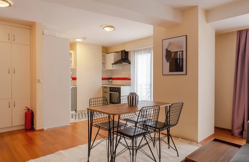 Karakoy Apartment | Charming apartment with AC in vibrant Istanbul