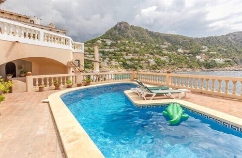 Port d'Andraitx Apartment | Charming apartment with incredible sea views