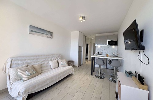 Plaine de la Brague Apartment | Charming apartment with sea view - 4 guests