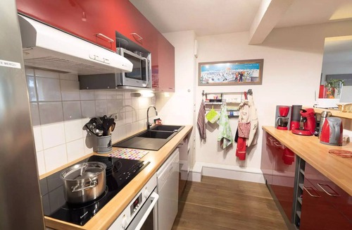 Sers Apartment | Charming apartment with terrace, garage and WIFI, near the center of Barèges