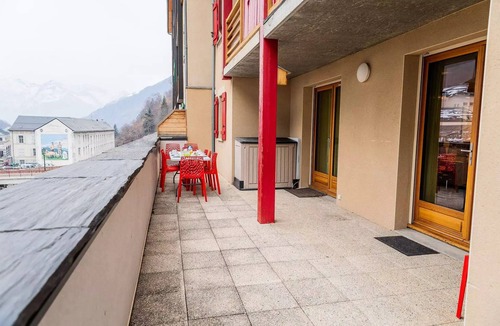 Sers Apartment | Charming apartment with terrace, garage and WIFI, near the center of Barèges