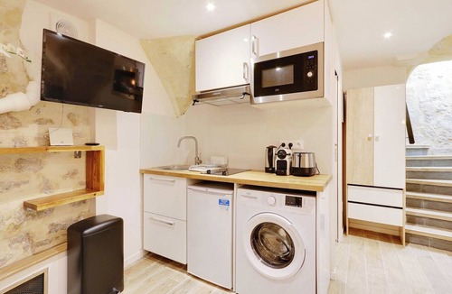 Strasbourg -Saint-Denis Apartment | Charming apartment with AC -1BR-3P- Sentier