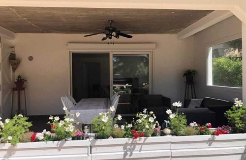 Quissac Apartment | Charming apartment with private jacuzzi