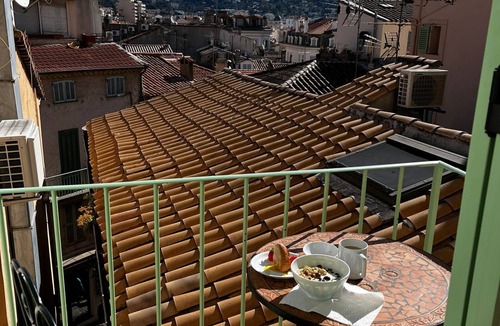 Le Suquet Apartment | Charming apartment with lovely view and balcony in Le Suquet
