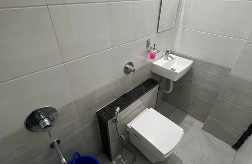 Kharadi House | Charming Appartment with 2 bedrooms and WiFi, AC in enjoyable Pune