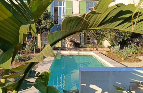 Nice Apartment | Charming Appartment with view to to Lemon tree with garden