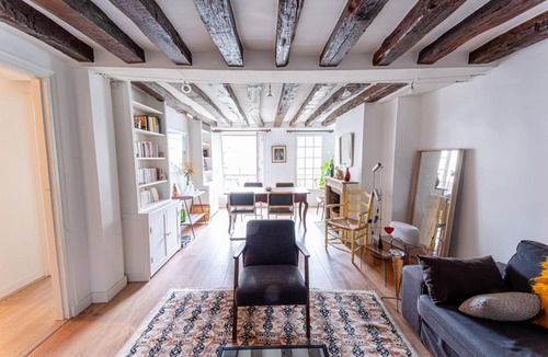 Latin Apartment | Charming apt close to Notre Dame de Paris