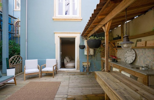 Se Nova Apartment | Charming Apt in Historic House - Center