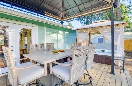 Arlington House | Charming Arlington Home w/Hot Tub & Fenced Yard!
