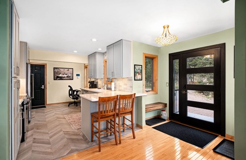 Grand Marais House | Charming Artistic Getaway! Fireplace, Arcade,Trail