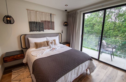 Colonia Roma Apartment | Charming Authentic Mexican Hideaway in Roma Norte