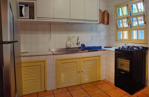Cachoeira do Bom Jesus House | CHARMING AZOREAN HOUSE IN FLORIPA!