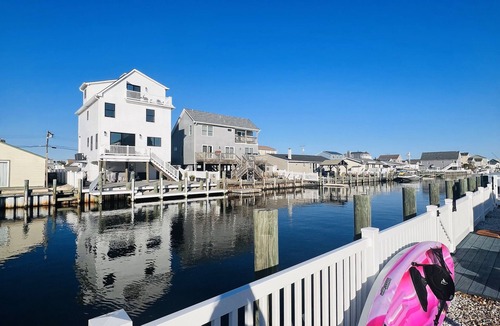 Bayville House | Charming Bay Home with Dock, 2-Bedroom, Fire Pit, WIFI, near Beach
