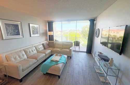 Islamorada Condo | Charming Bayside 2 bed, 2 bath Condo at Futura in Islamorada WiFi, Pool, Dockage