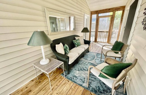 Dewey Beach Cottage | Charming Bayside Cottage in Dewey Beach: Relaxing Decks, Porches & Private Rooms
