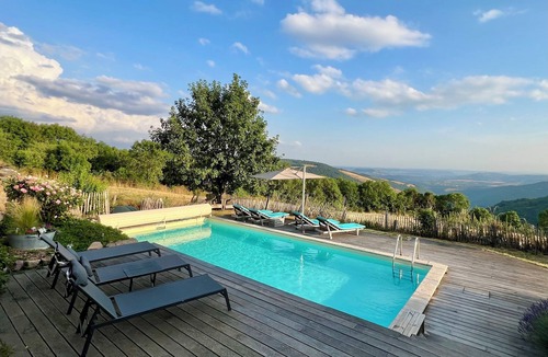 Saint-Leger-de-Peyre House | Charming Bergerie in Lozère - special discounts in July