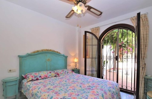 La Gaspara Apartment | Charming beachfront apartment with air-con, Beachfront and short drive to town and port