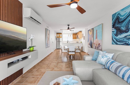 Zarzal Condo | Charming Beachfront Retreat - Wake Up to Waves - 2 BD Apt with AC at Río Grande