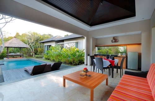 Mumbul Villa | Charming Beautiful View with 2 BR and Private Pool