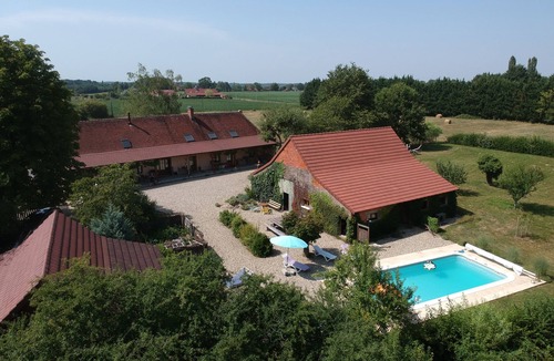 Montcony Bed & Breakfast | Charming bed and breakfast with lovely facilities, breakfast on offer.