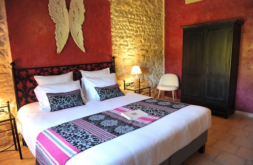Sarrians Bed & Breakfast | CHARMING BED AND BREAKFASTS IN PROVENCE IN THE HEART OF THE VINEYARDS