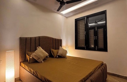 Shalimar Bagh Bed & Breakfast | Charming bed & breakfast in perfect New Delhi with WiFi, AC