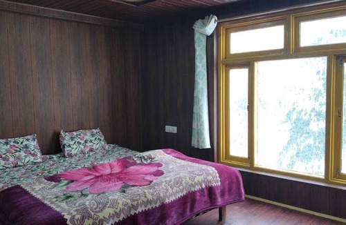 Keylong Bed & Breakfast | Charming bed & breakfast with WiFi in Raling Khangsar