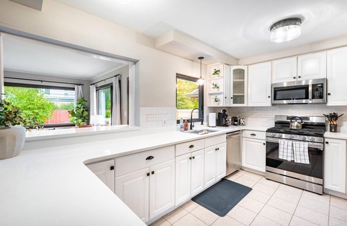 Bloomfield House | Charming Birmingham 5BR/3.5BA w/Cozy Backyard!
