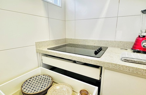 Ilha do Leite Apartment | Charming 1-bedroom apartment in Enchanting Ilha do Leite Recife with WiFi, AC
