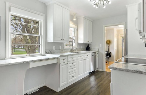Concord House | Charming, bright 4-bedroom Edina home on corner across from park, near schools