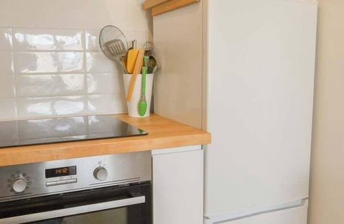 Quartier de Rochechouart Apartment | Charming Bright Apartment - Paris 9th