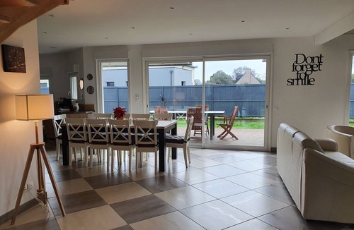 Locquirec House | Charming, bright, spacious house (sleeps 12) 2 mns from the beach