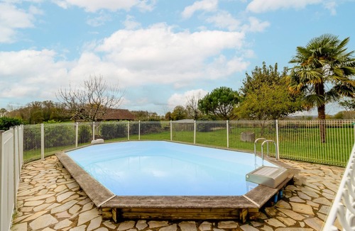 Saint-Jory-las-Bloux House | Charming Cottage for 4 – Renovated House with Private Pool