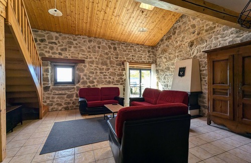 Saint-Romain-Lachalm Cottage | Charming Countryside Gîte with Fireplace & Mezzanine Bedrooms