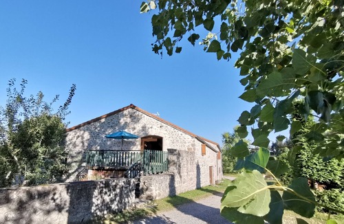 Saint-Romain-Lachalm Cottage | Charming cottage in Saint-Romain-Lachalm with terrace, near Dunières