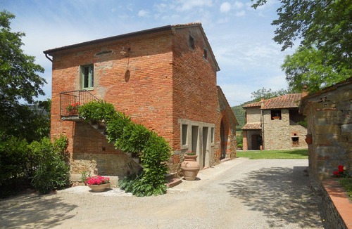Poggiolo Cottage | Charming Cottage with Pool, Nestled in the Heart of Val Di Chiana.