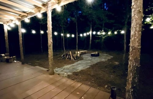 Livingston Cabin | Charming Cabin for a Family Holiday next to Big Thicket National Preserve, Texas
