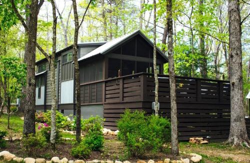 Monteagle House | Charming Cabin with Barbecue in Monteagle, Tennessee