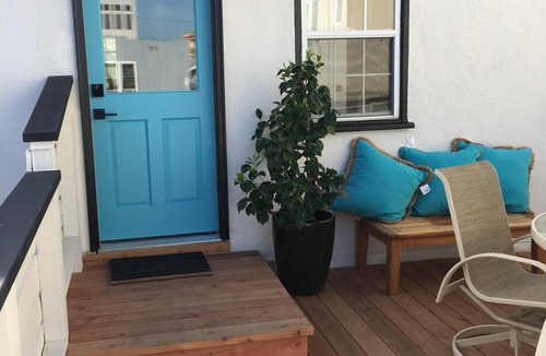 Sunset Beach House | Charming, California Coastal newly renovated unit 60 steps to the sand