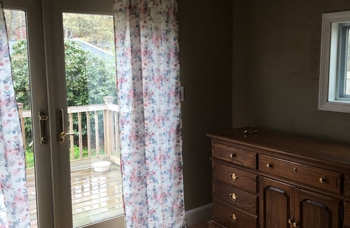 Cataumet House | Charming Cape House in Bourne, 10 minutes to Beaches