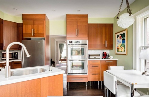 West Bend House | Charming Century Home - Easy stroll to restaurants, parks, schools, transit