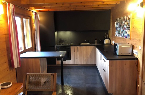 Les Carroz-d'Araches Ski Chalet | Charming chalet in Les CARROZ/FLAINES close to the center and slopes for 8 people