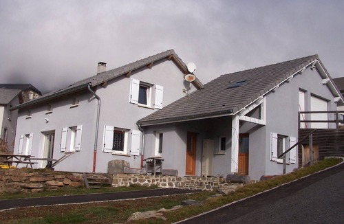 Les Estables House | Charming chalet style house