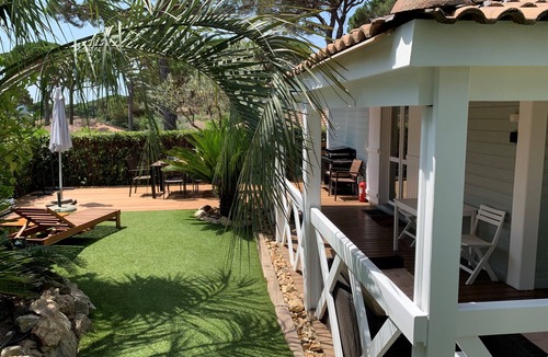 Gassin Ski Chalet | Charming chalet - Vacation village with swimming pool - 10 min from Saint-Tropez