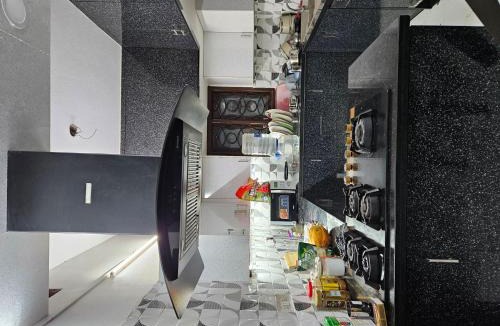 Mylapore Tiruvallikk House | Charming Chennai Home with Modern Amenities