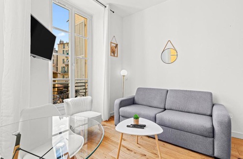 Carabacel Apartment | Charming City Center Studio 302