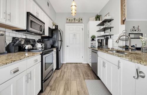 Tucson Condo | Charming, Clean, Condo with 24 Hour Gated Access, Spectacular Catalina Mtn Views