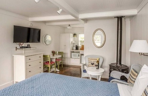 Downtown Cannon Beach Hotel | Charming Coastal Escape Steps to Cannon Beach, Haystack Rock, Dining & Art Galle