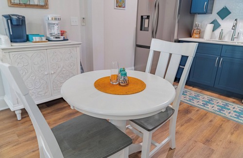 Sea Scape Apartment | Charming Coastal Oasis with Heated Pool in Kitty Hawk, NC