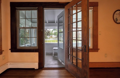 Bridgeport House | Charming Colonial for Events! – Perfect for Family Reunions and Group Getaways!